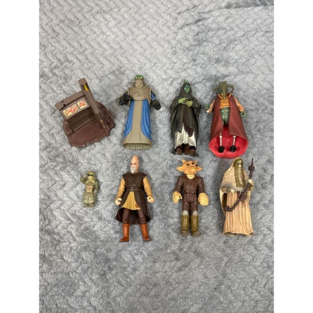 Star Wars Action Figure Lot Ki-Adi-Mundi Wat Tambor Ree-Yees Tusken Raider 3.75"
